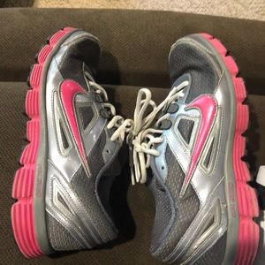 Nike womens running shoes